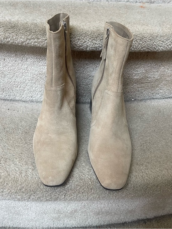 Blondo Salome Waterproof Taupe Suede Block Heel Ankle Boot Sz 8.5 Quiet Luxury - Picture 7 of 13